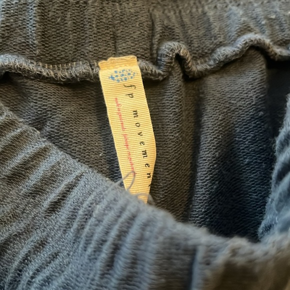 Free People Movement joggers/ leggings - Picture 2 of 8